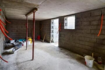 What Homeowners Should Know About Slab Foundation Crack Repair Before Problems Get Worse in Newark